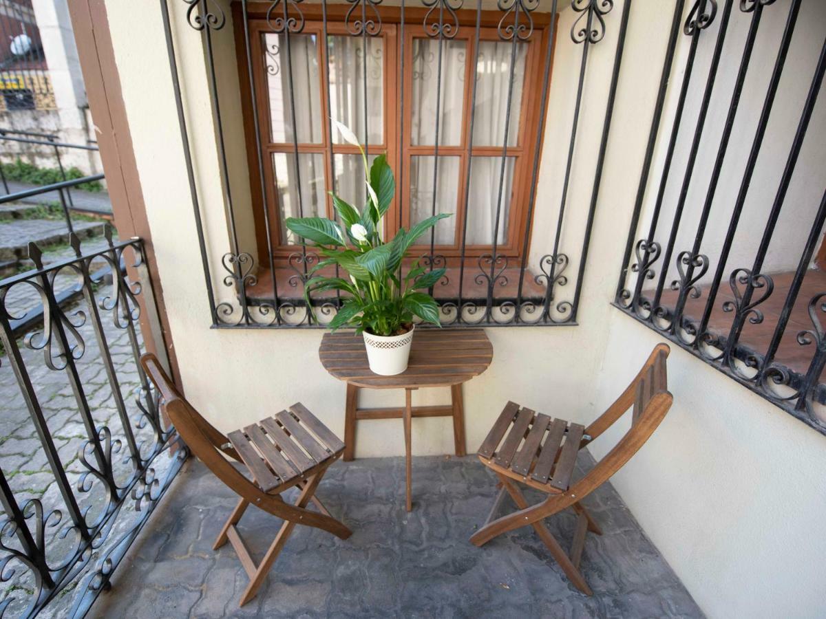 Espacios Blanco Plaza Del Viejo Coso Apartment *